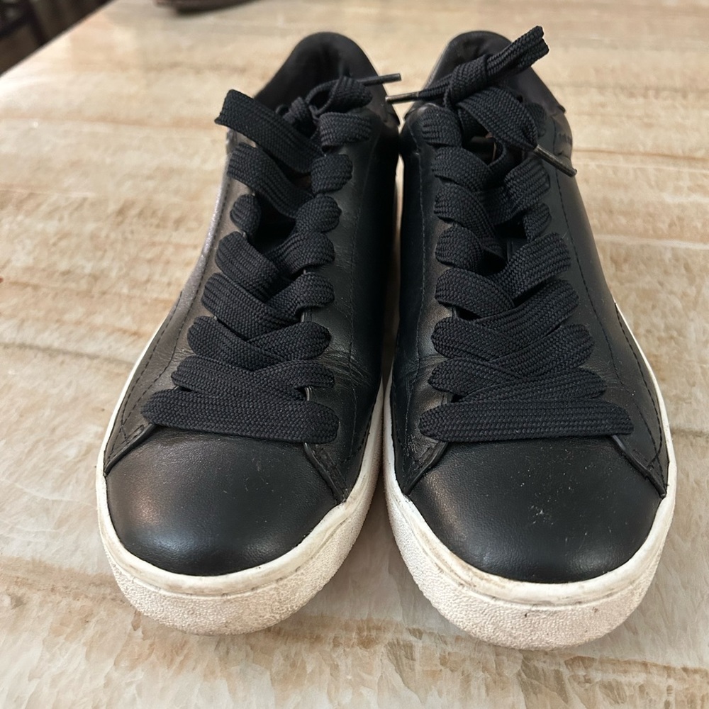 Coach sneakers Size 8.5